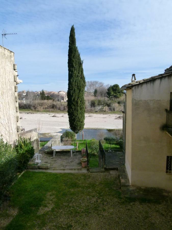 Appartement Au Pied Du Gardon. Remoulins Buitenkant foto